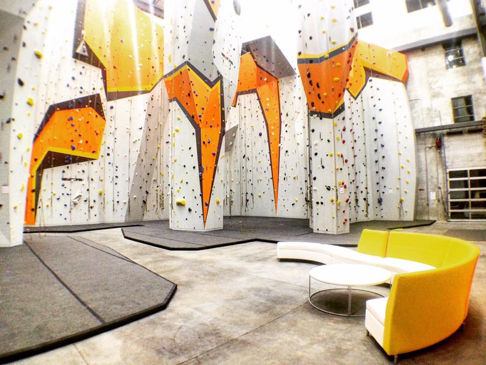 First Ascent Avondale roped flooring (F-80) First Ascent Avondale roped flooring (F-80)