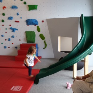 Kids room custom obstacles and flooring by Futurist